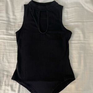 Pull&Bear Black Sleeveless Keyhole Bodysuit